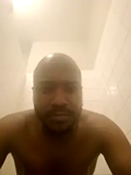 Snapshot of Sacul9 chatting on 12/17/25, 09:09 Sacul9 online show from 12/17/25, 09:09