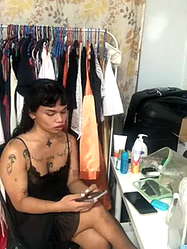 estradiolist online show from 10/21/25, 12:26