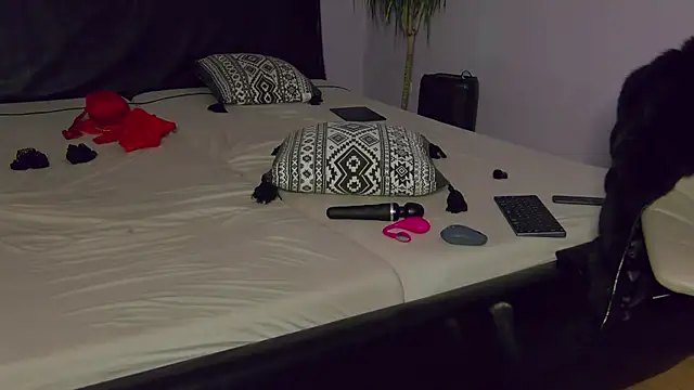 LustfulSin  online show from 11/03/25, 07:28