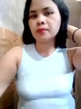 sweet bella16 online show from 10/22/25, 04:56