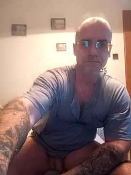 chcem1975 online show from 12/02/25, 07:21