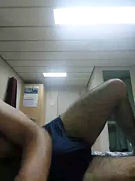 Alecumload online show from 12/20/25, 02:09