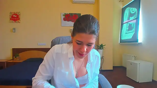 Joannia online show from 09/25/25, 07:14