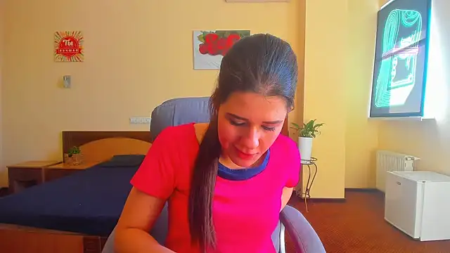 Joannia online show from 09/28/25, 08:32