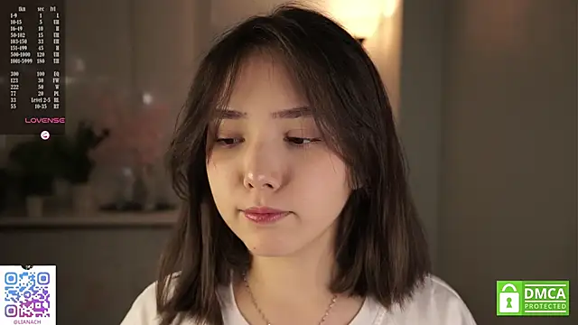 RenaeConnerley online show from 11/12/25, 04:27