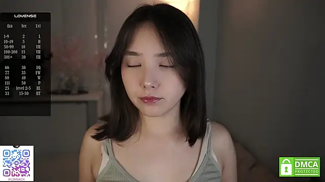 RenaeConnerley online show from 10/28/25, 04:57