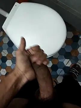 bold guy 1234 online show from 04/09/26, 02:24