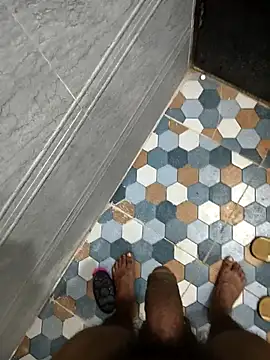 bold guy 1234 online show from 10/04/25, 04:58