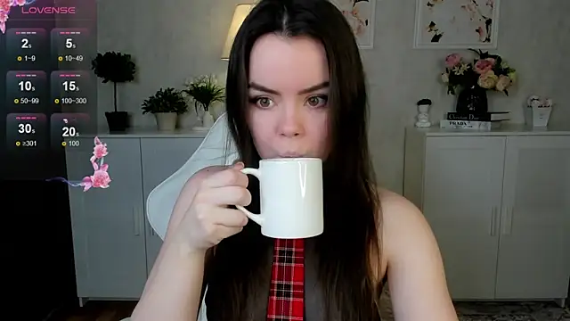 Gentle Ariel online show from 10/29/25, 01:59