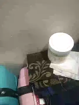 Love40777 online show from 12/17/25, 06:24