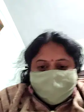 Snapshot of Mmm143 chatting on 01/15/26, 03:37 Mmm143 online show from 01/15/26, 03:37