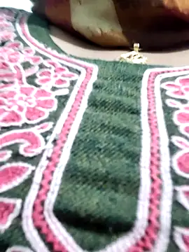 Mmm143 online show from 12/16/25, 04:28