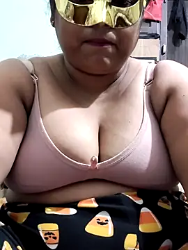 Mmm143 online show from 09/15/25, 06:19