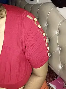 Chubby bhabhi  online show from 10/06/25, 02:29