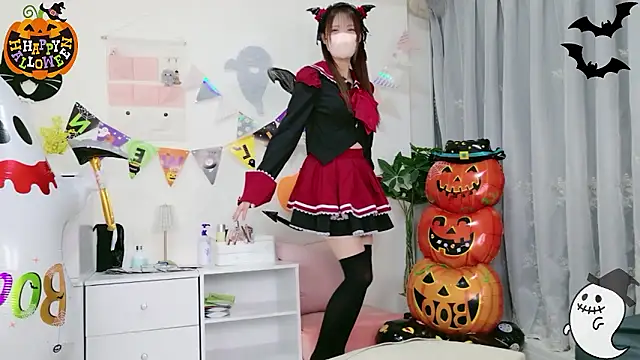 Yurika ch online show from 10/30/25, 02:58