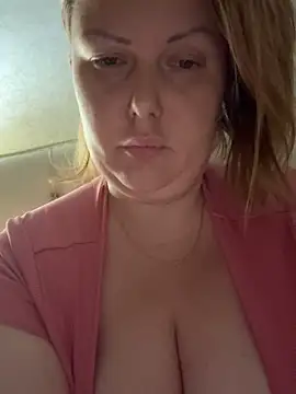 Piccolamonella29 online show from 09/25/25, 02:17