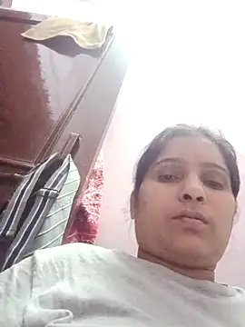Snapshot of aliya-jaan71 chatting on 10/23/25, 05:11 aliya-jaan71 online show from 10/23/25, 05:11