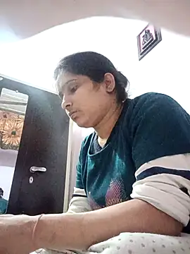 aliya-jaan71 online show from 11/11/25, 05:30