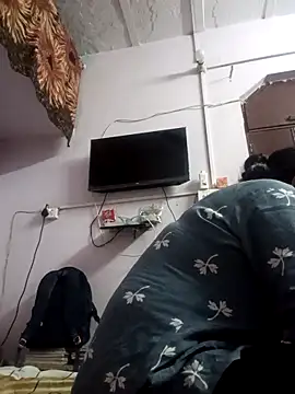 aliya-jaan71 online show from 11/08/25, 09:07