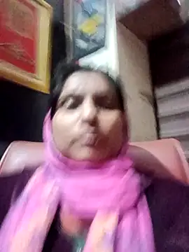 aliya-jaan71 online show from 12/18/25, 04:22