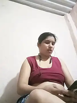Snapshot of aliya-jaan71 chatting on 06/26/26, 06:25 aliya-jaan71 online show from 06/26/26, 06:25