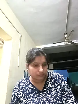 Snapshot of aliya-jaan71 chatting on 02/07/26, 06:49 aliya-jaan71 online show from 02/07/26, 06:49