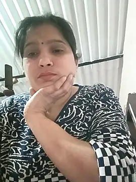 Snapshot of aliya-jaan71 chatting on 02/09/26, 04:16 aliya-jaan71 online show from 02/09/26, 04:16