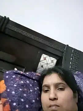 aliya-jaan71 online show from 05/04/26, 09:34