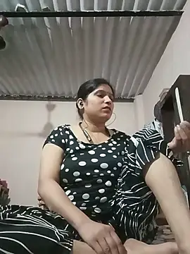 Snapshot of aliya-jaan71 chatting on 05/31/26, 04:35 aliya-jaan71 online show from 05/31/26, 04:35
