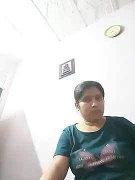 aliya-jaan71 online show from 04/23/26, 02:40