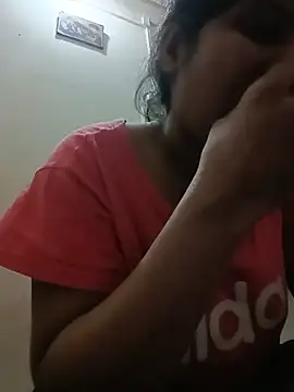 aliya-jaan71 online show from 05/21/26, 09:06