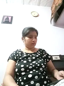 aliya-jaan71 online show from 05/11/26, 12:39