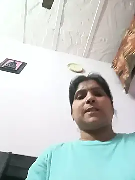 Snapshot of aliya-jaan71 chatting on 03/21/26, 05:39 aliya-jaan71 online show from 03/21/26, 05:39