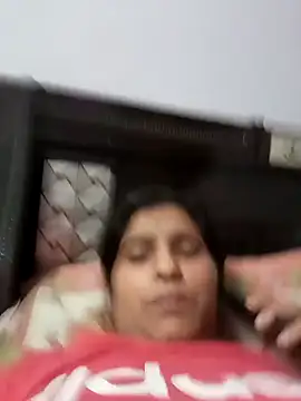 aliya-jaan71 online show from 04/21/26, 11:06