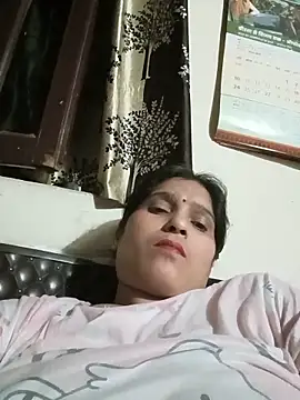 aliya-jaan71 online show from 05/15/26, 08:18