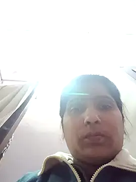 Snapshot of aliya-jaan71 chatting on 01/13/26, 05:28 aliya-jaan71 online show from 01/13/26, 05:28