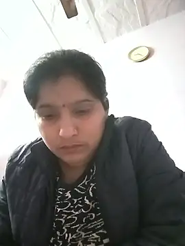 Snapshot of aliya-jaan71 chatting on 02/08/26, 03:54 aliya-jaan71 online show from 02/08/26, 03:54