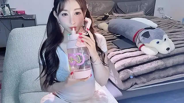 naiyaomeimei online show from 11/01/25, 11:09