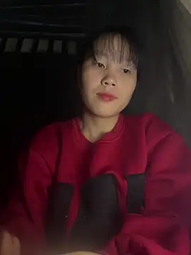 huong-18 online show from 12/13/25, 10:49