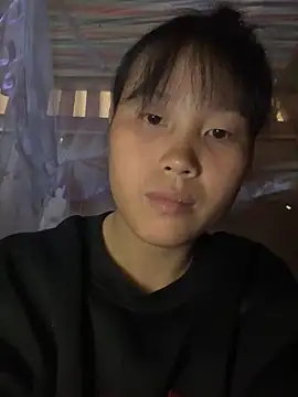 huong-18 online show from 11/25/25, 02:45