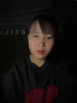 huong-18 online show from 11/29/25, 01:22