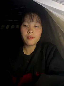 huong-18 online show from 12/04/25, 10:09