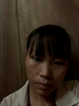 huong-18 online show from 10/19/25, 08:50