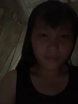 huong-18 online show from 10/16/25, 04:04