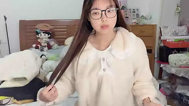 Akong11 online show from 10/28/25, 09:58