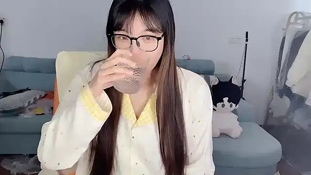 Akong11 online show from 03/11/26, 04:28