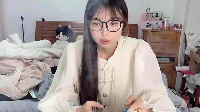 Akong11 online show from 11/28/25, 06:24