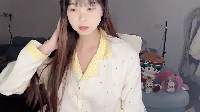 Akong11 online show from 04/23/26, 01:35