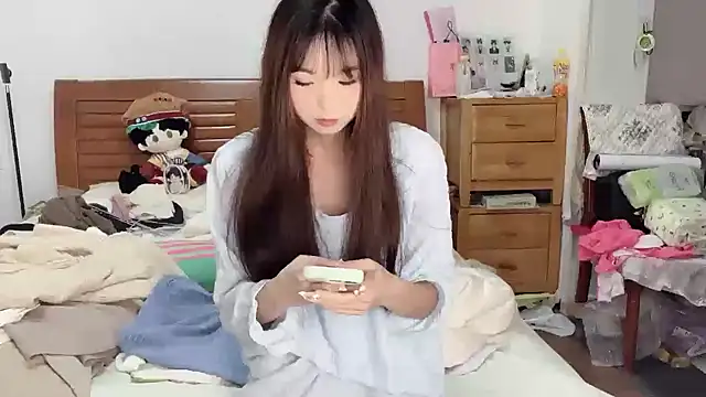 Akong11 online show from 09/24/25, 05:19