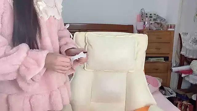 Akong11 online show from 12/15/25, 03:23